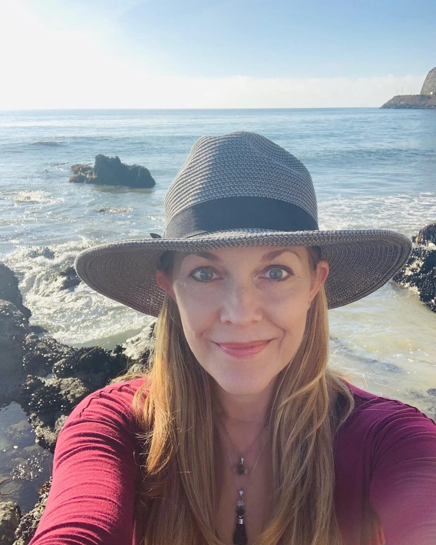 Hi all! A bit about me:
Join me every Tuesday &amp; Thursday @reddiamondyoga (palms location) at 6:15pm for Yoga Sculpt! 

Would love to see you in person ☺️
We use light weights with yoga poses to help strengthen our bodies and minds. A little flow,