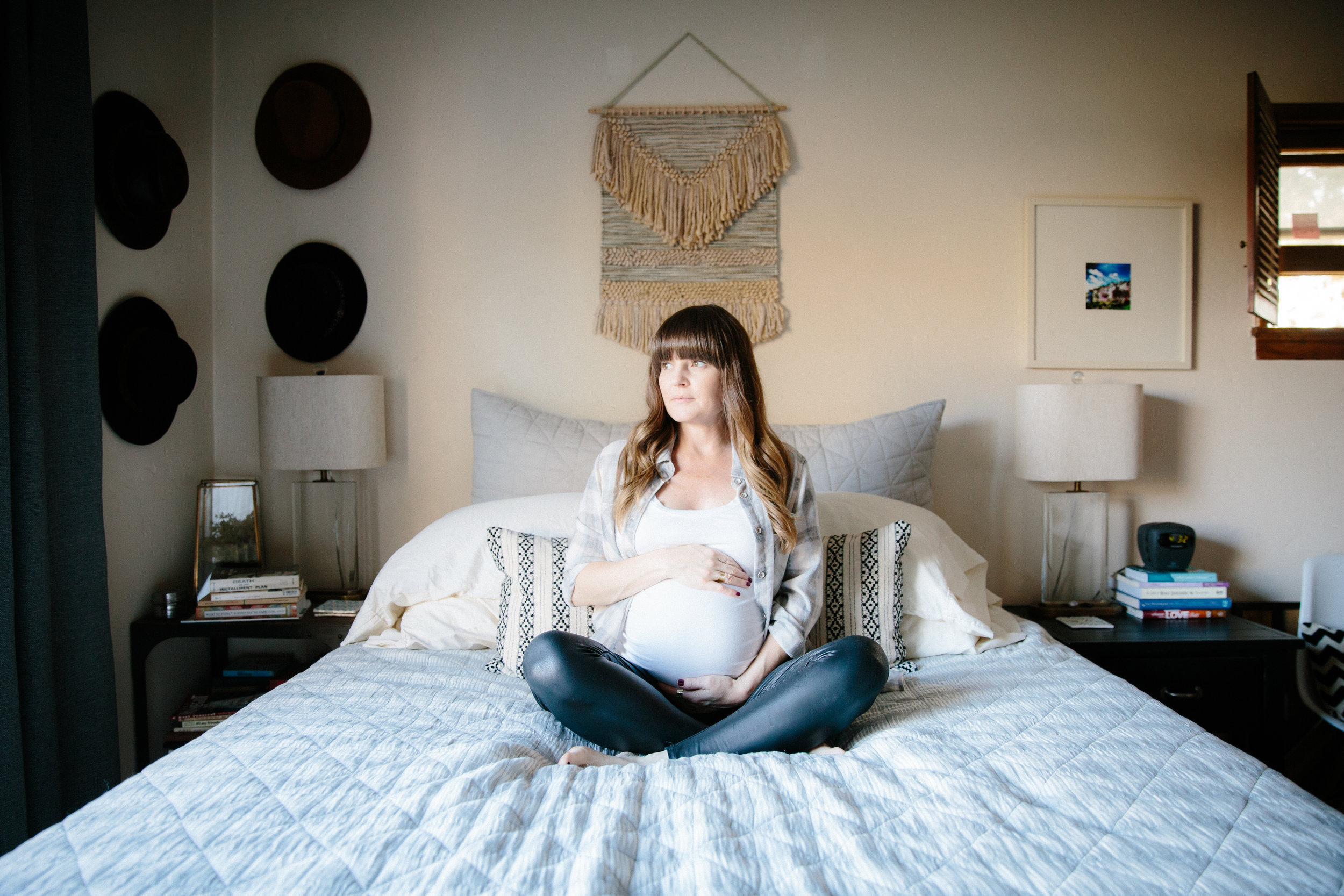 Maternity In Home Session-6.jpg
