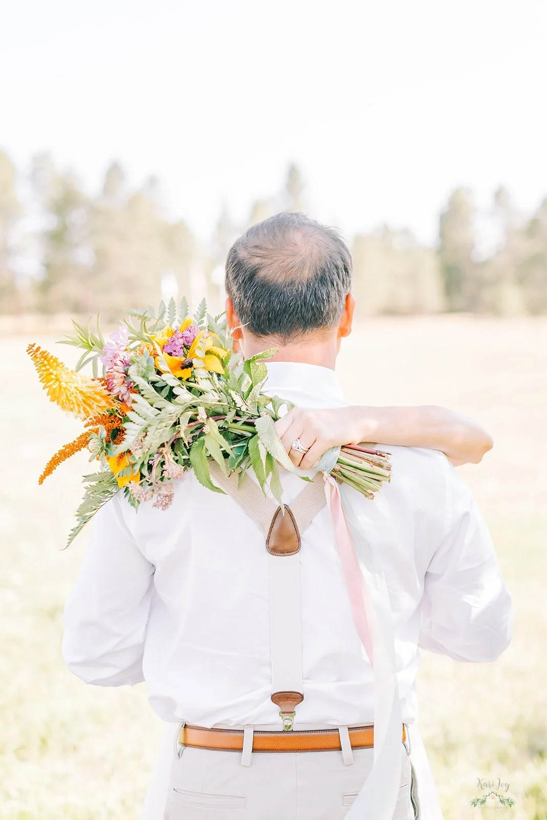 Timeless Colorado Wedding Photography, Wedding flowers, wedding inspiration, must have wedding photos