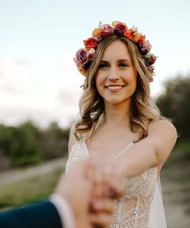 💖LOVE is in the air💖
&bull;
&bull;
&bull;
#socalwedding #ocwedding #ocbride #bridalmakeup #bridalhair #orangecountylife #missionviejohair #missionviejobride