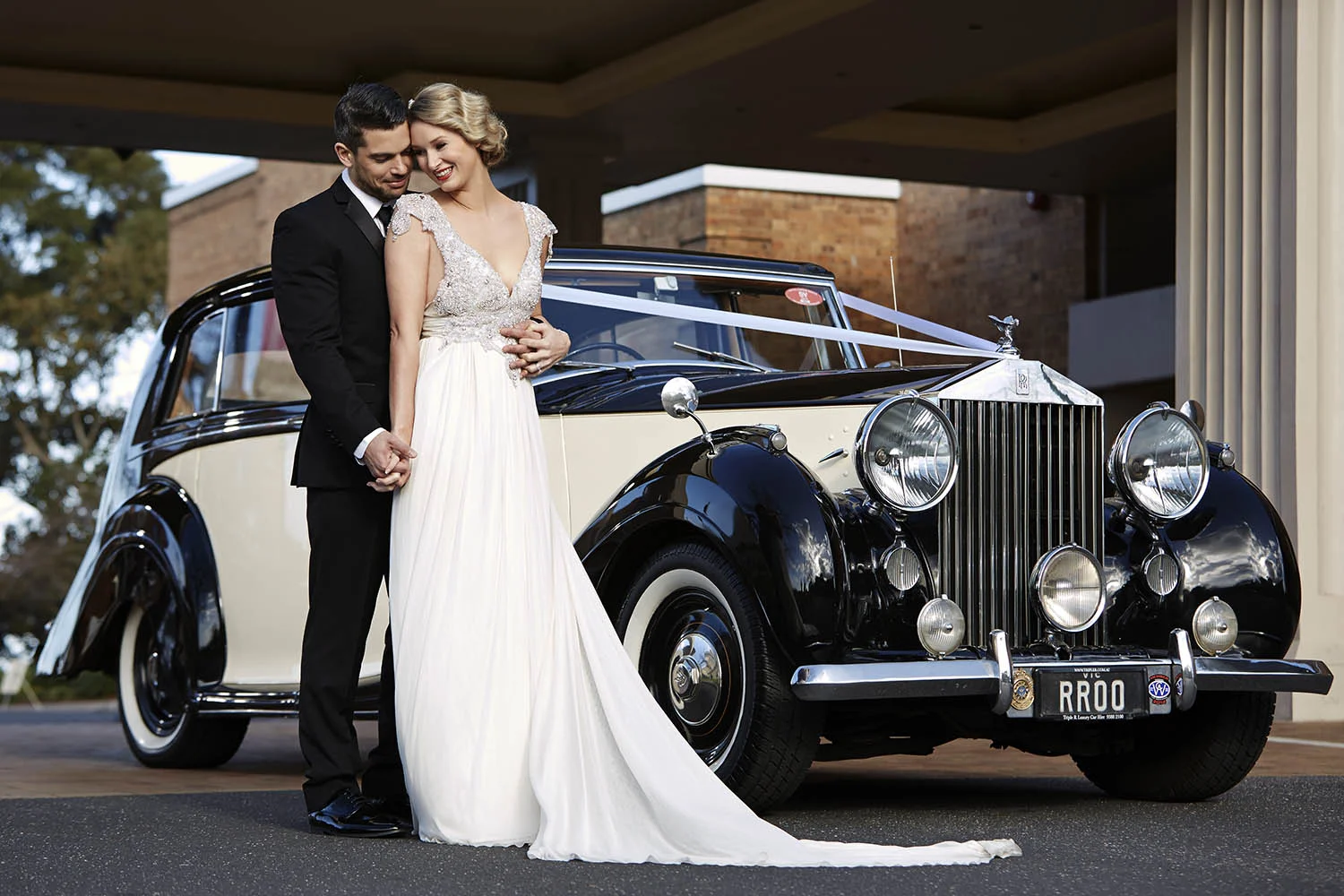 Triple R Melbourne wedding cars