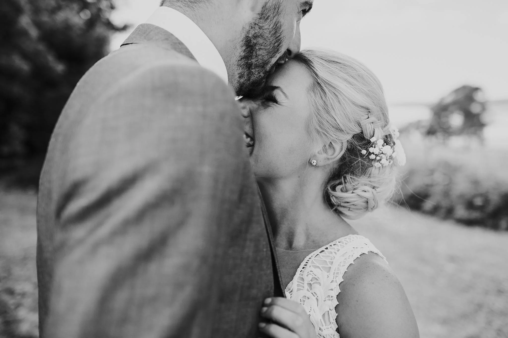 Micheal Briggs melbourne yarra valley wedding photographer