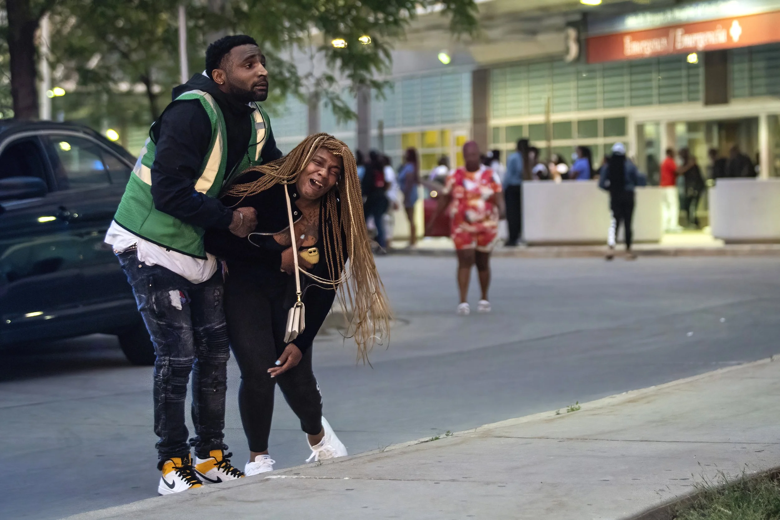  Hundreds of mourners gather in the parking lot of Stroger Hospital after a 40-year-old man was shot to death in the 700 block of North Spaulding Avenue on Memorial Day, Monday night, May 31, 2021. | Ashlee Rezin/Sun-Times    ’He was sweet as gold.’ 
