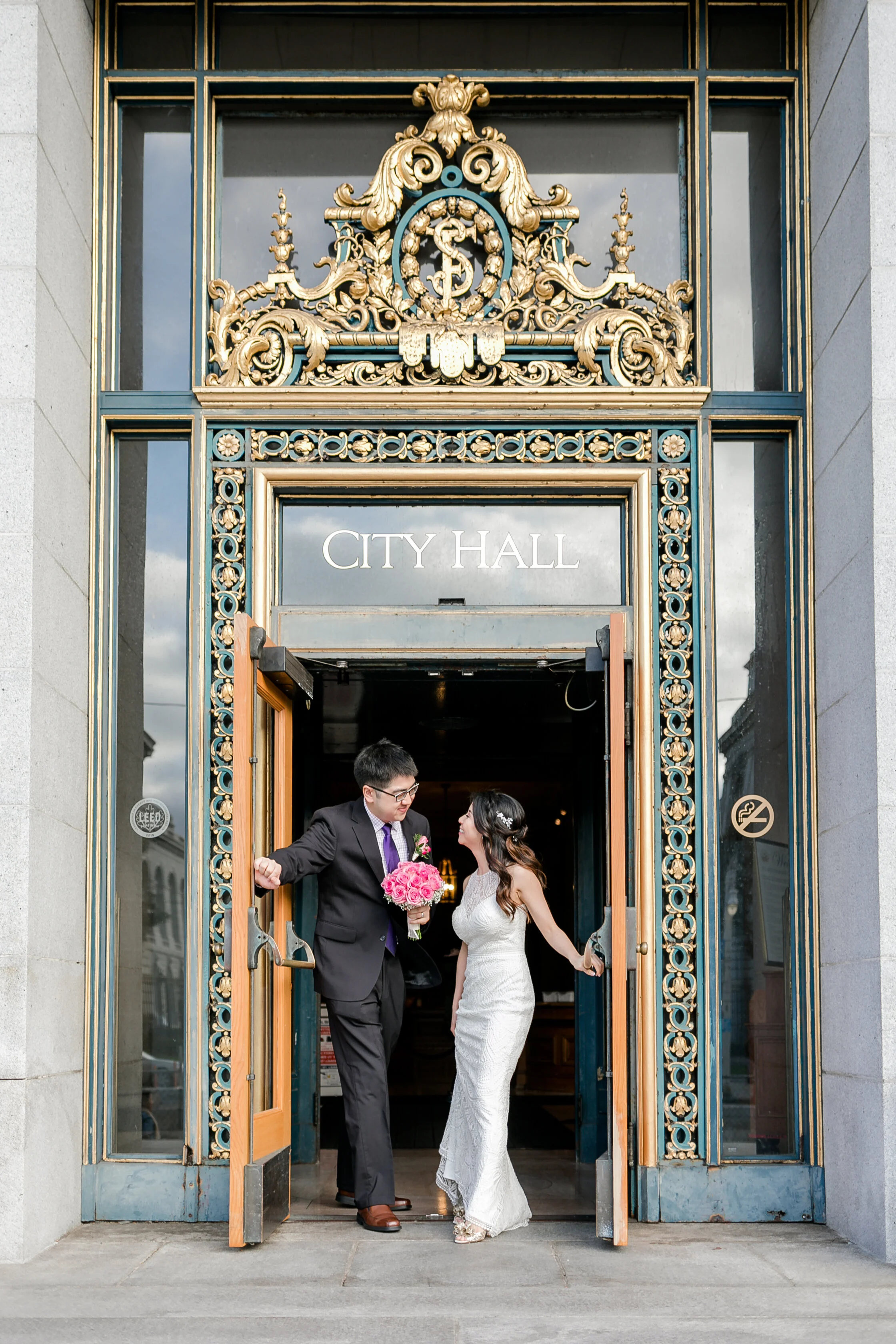 San Francisco City Hall Wedding | 舊金山婚紗 | 美式婚紗 - Michelle Chang Photography