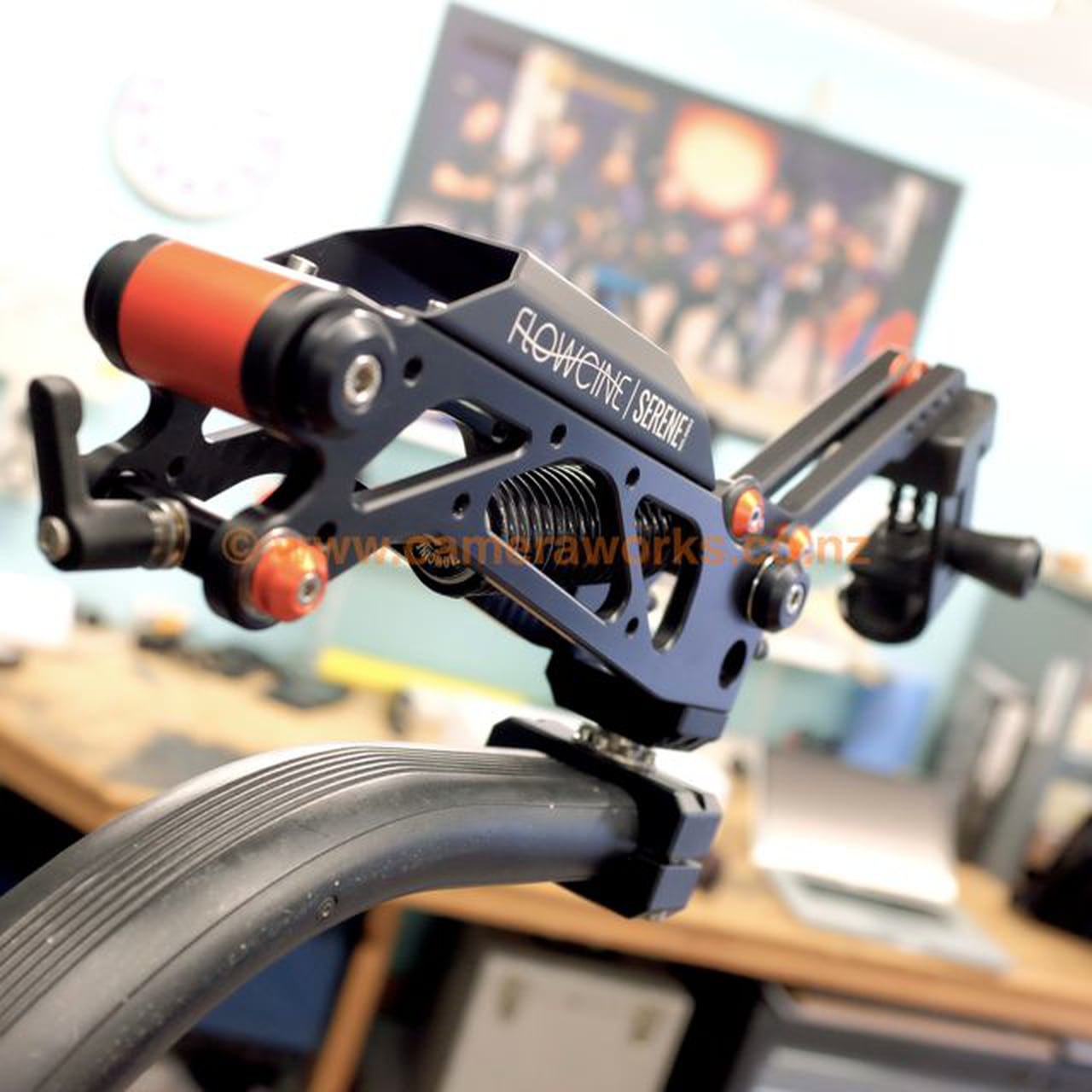 Flowcine 'Serene' up close