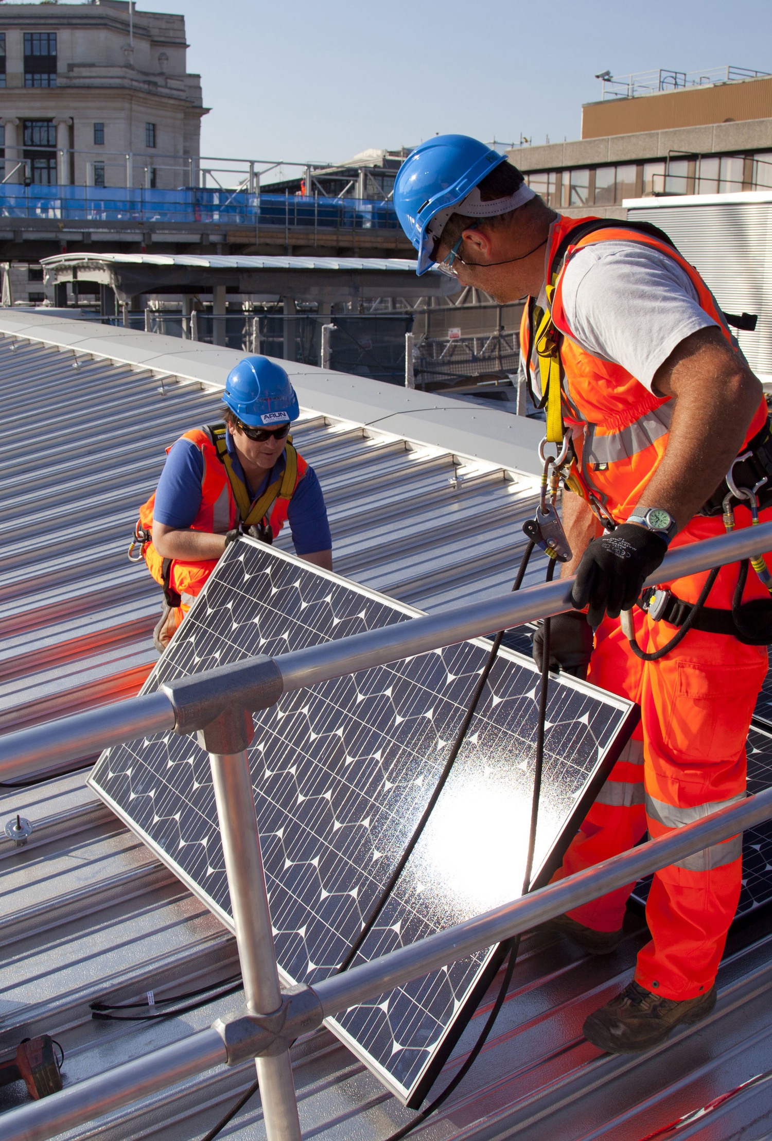 Blackfriars-first-module-install-3-A5.jpg