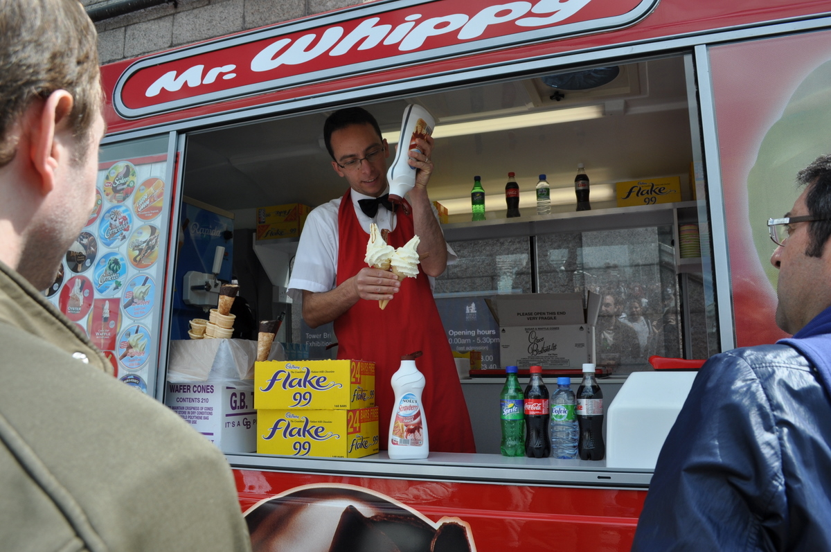 mr-whippy-saeru-by-sa.jpg