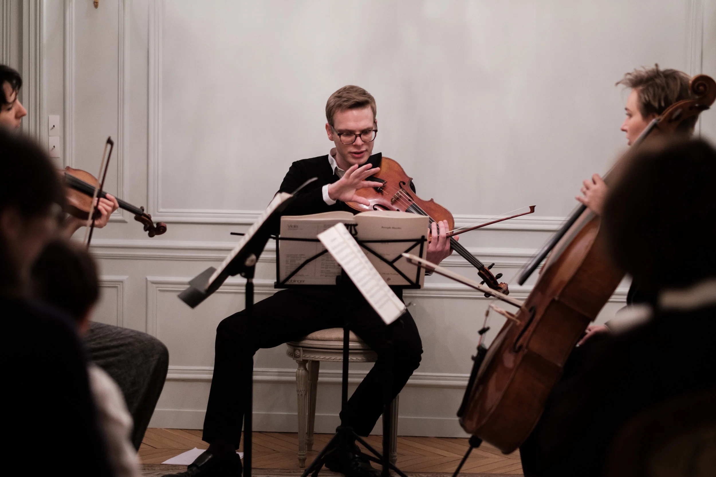 Talking about String Trios in Paris