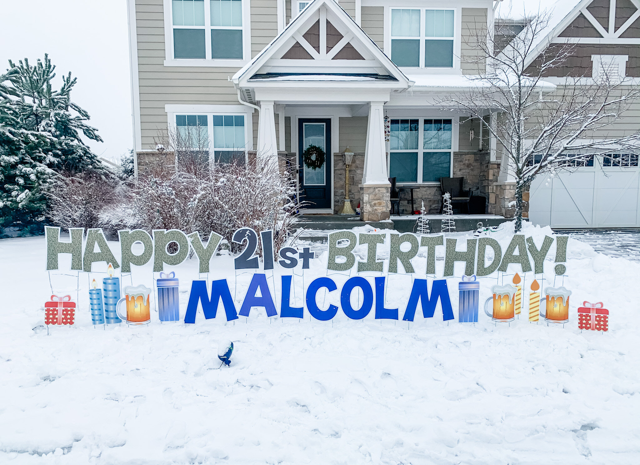 Rent a Birthday Yard Greeting near Wheaton &amp; Glen Ellyn Illinois.s