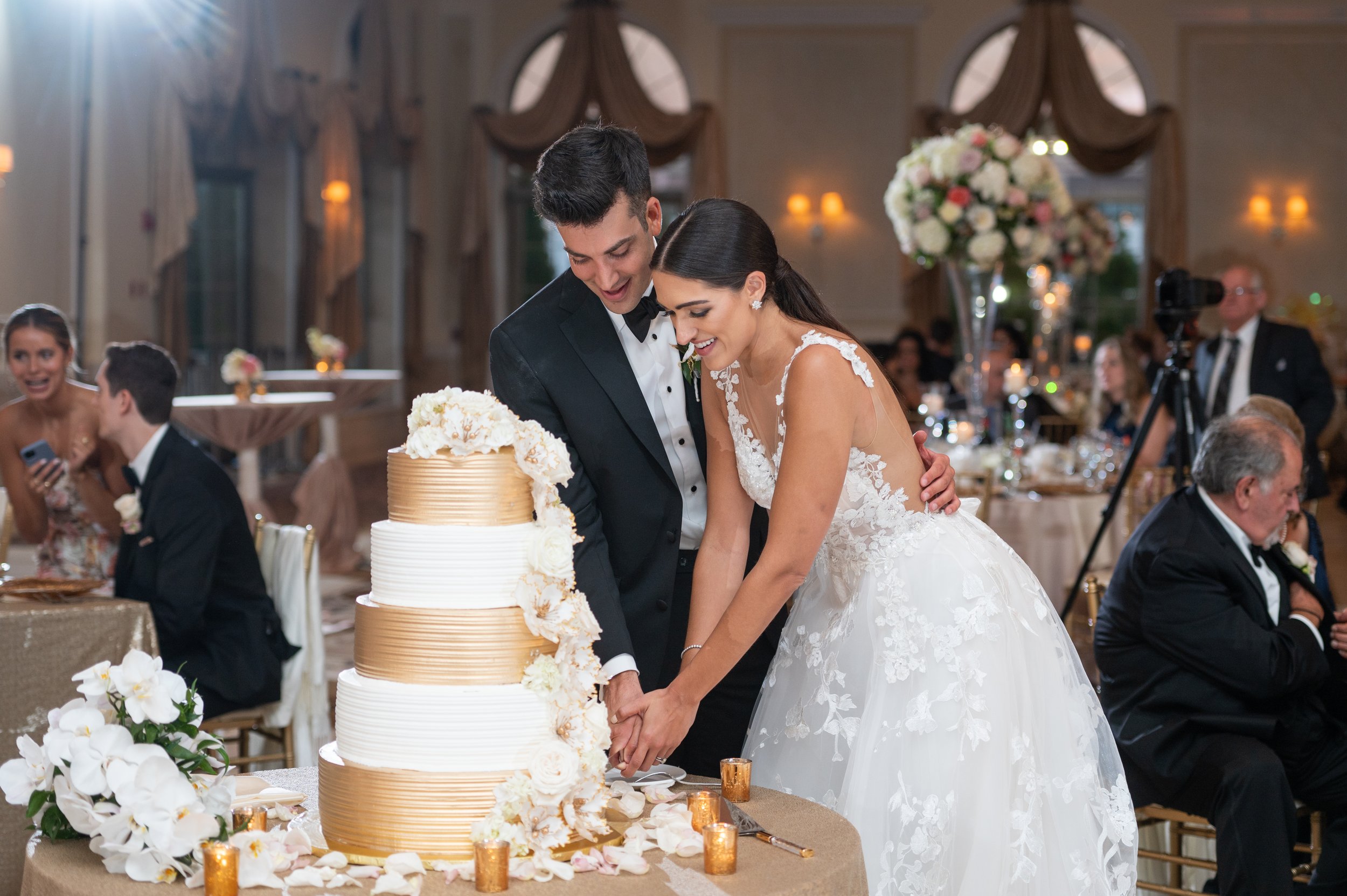 Venutis wedding decoration white dance floor at  venutis backdrop chuppah for jewish wedding in chicago (50).jpg