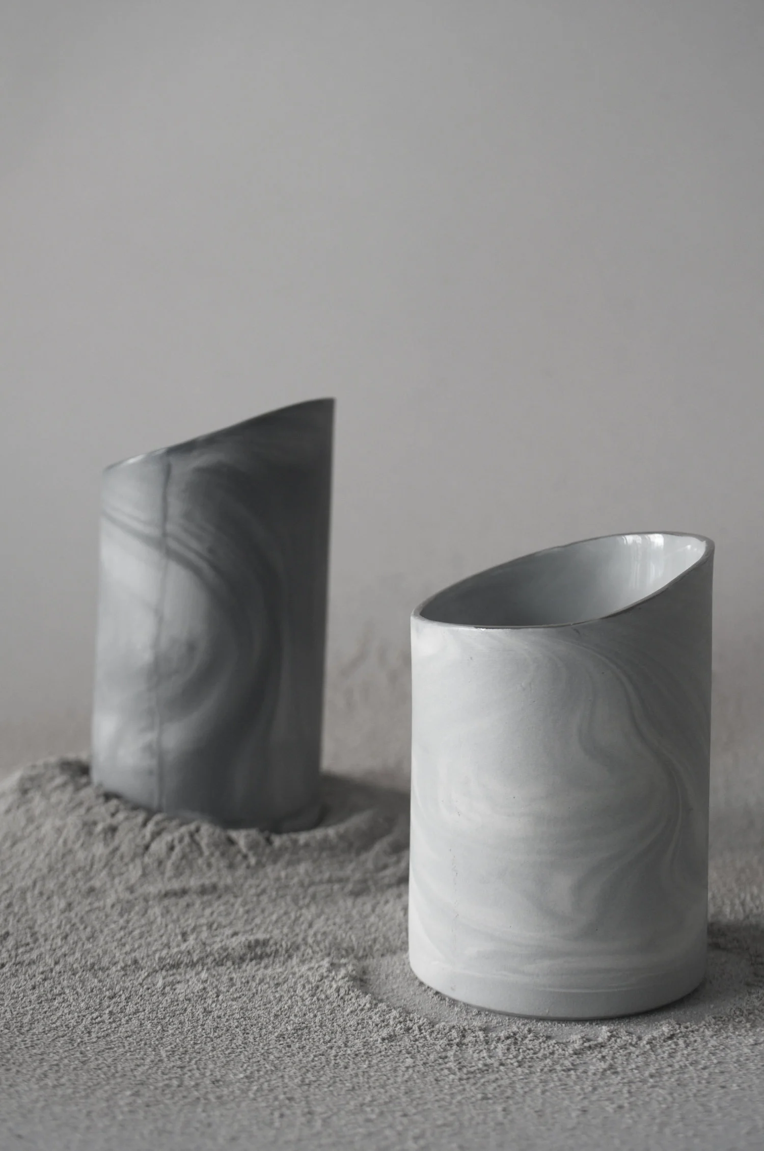 yfna_astral_tasse+duo_gris_zoom+v.jpg