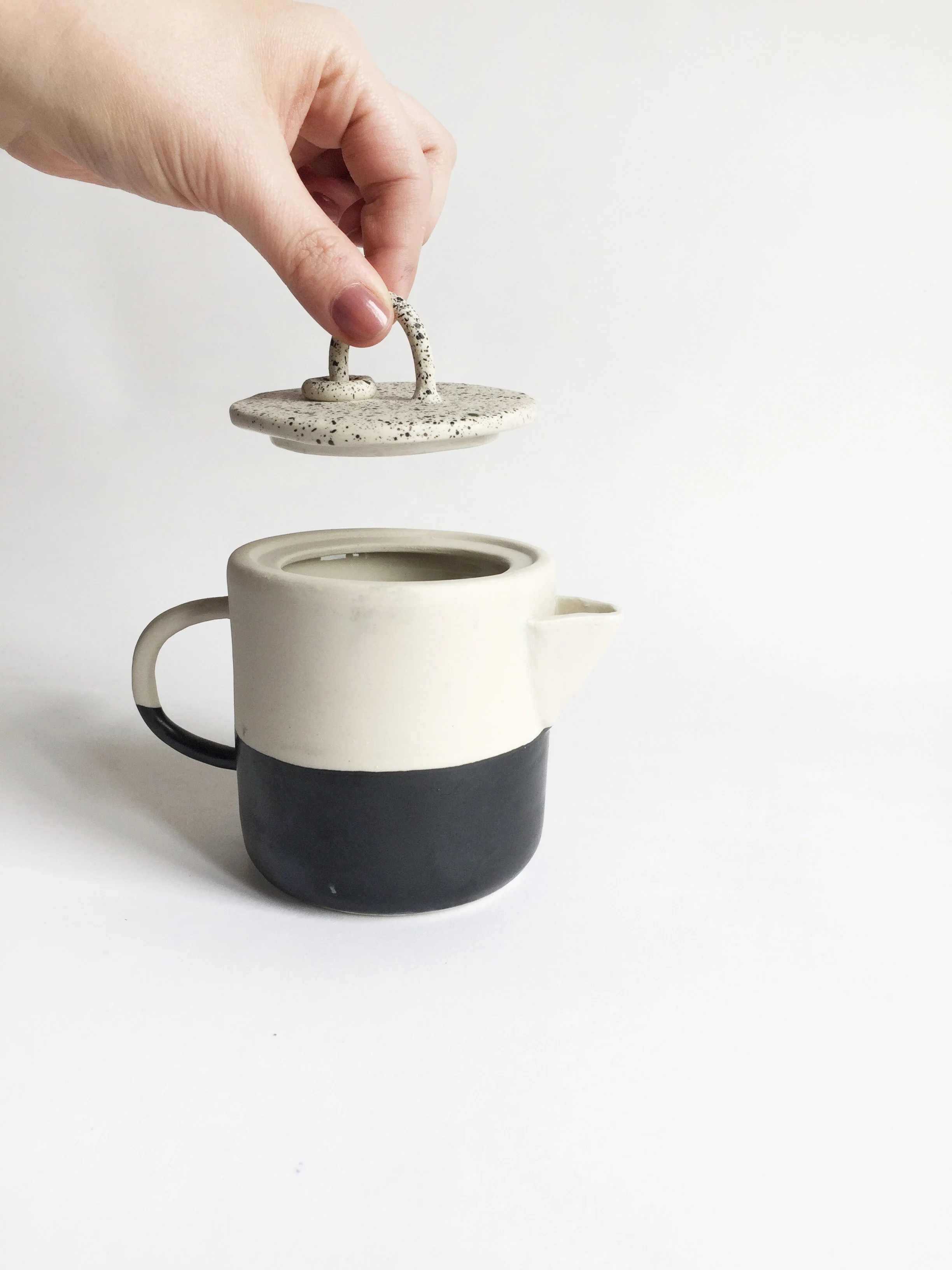 teapot3_loop#2.jpg