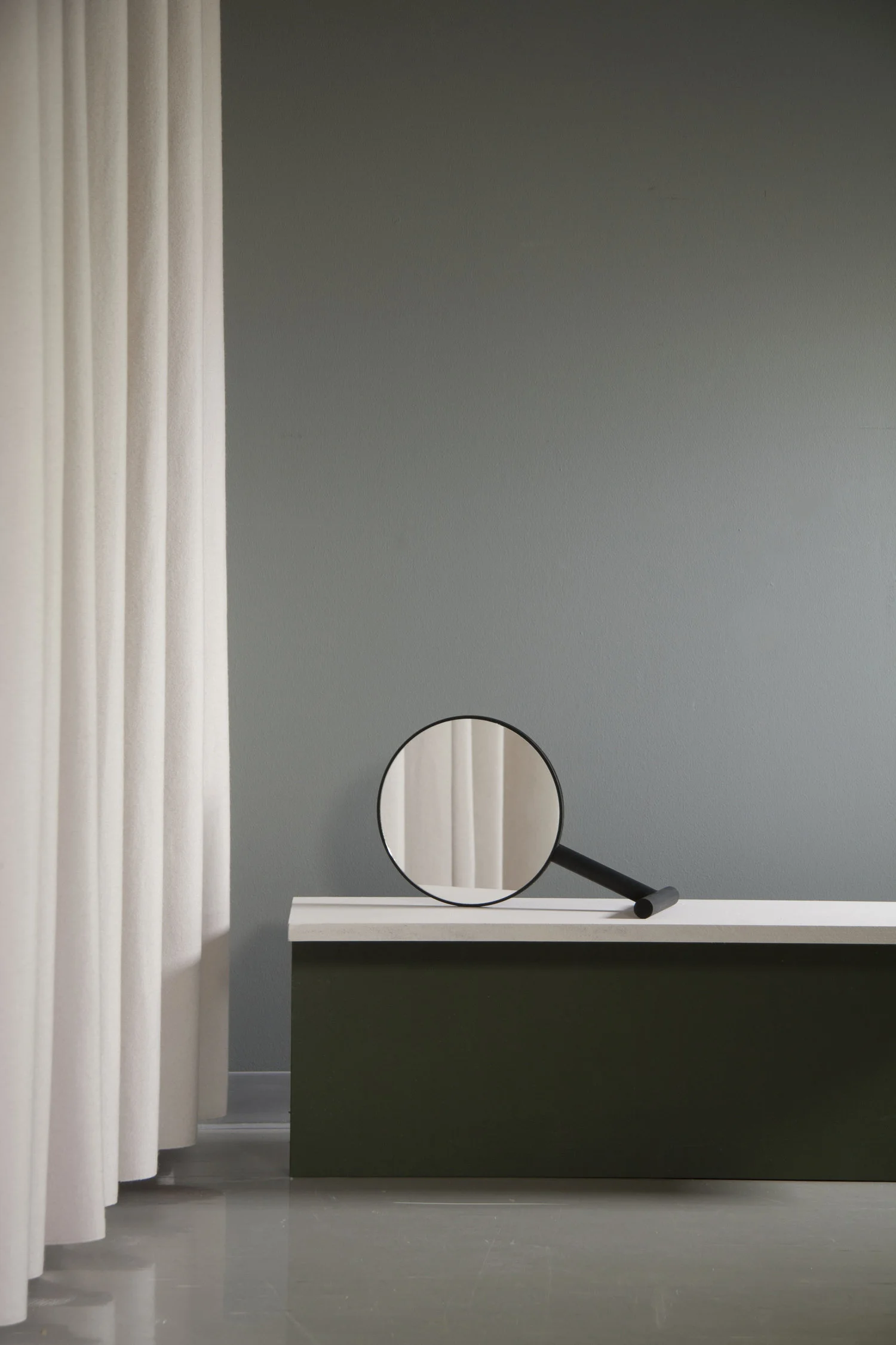 black+mirror+further.jpg