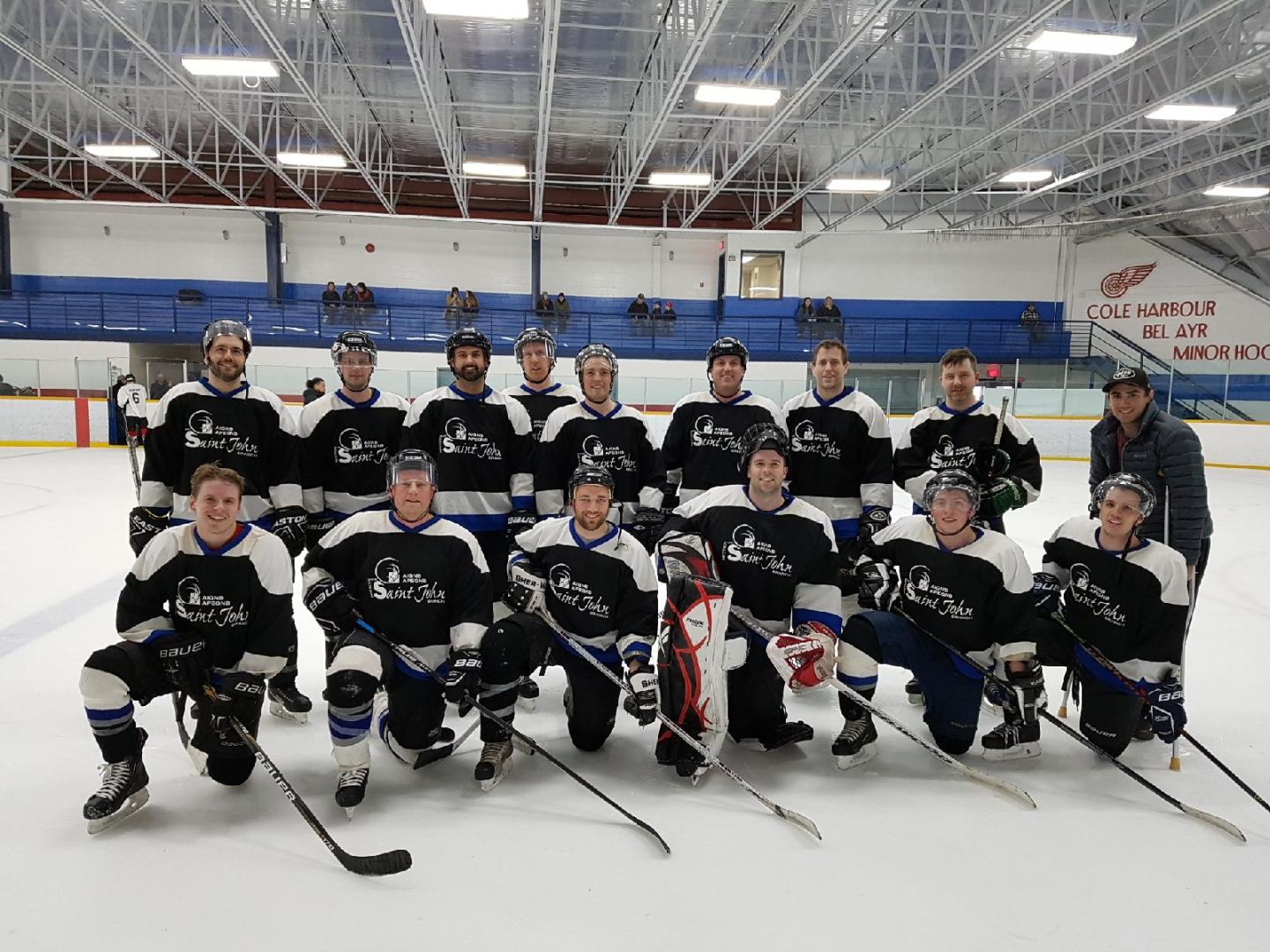 Hockey Team Photo.jpg