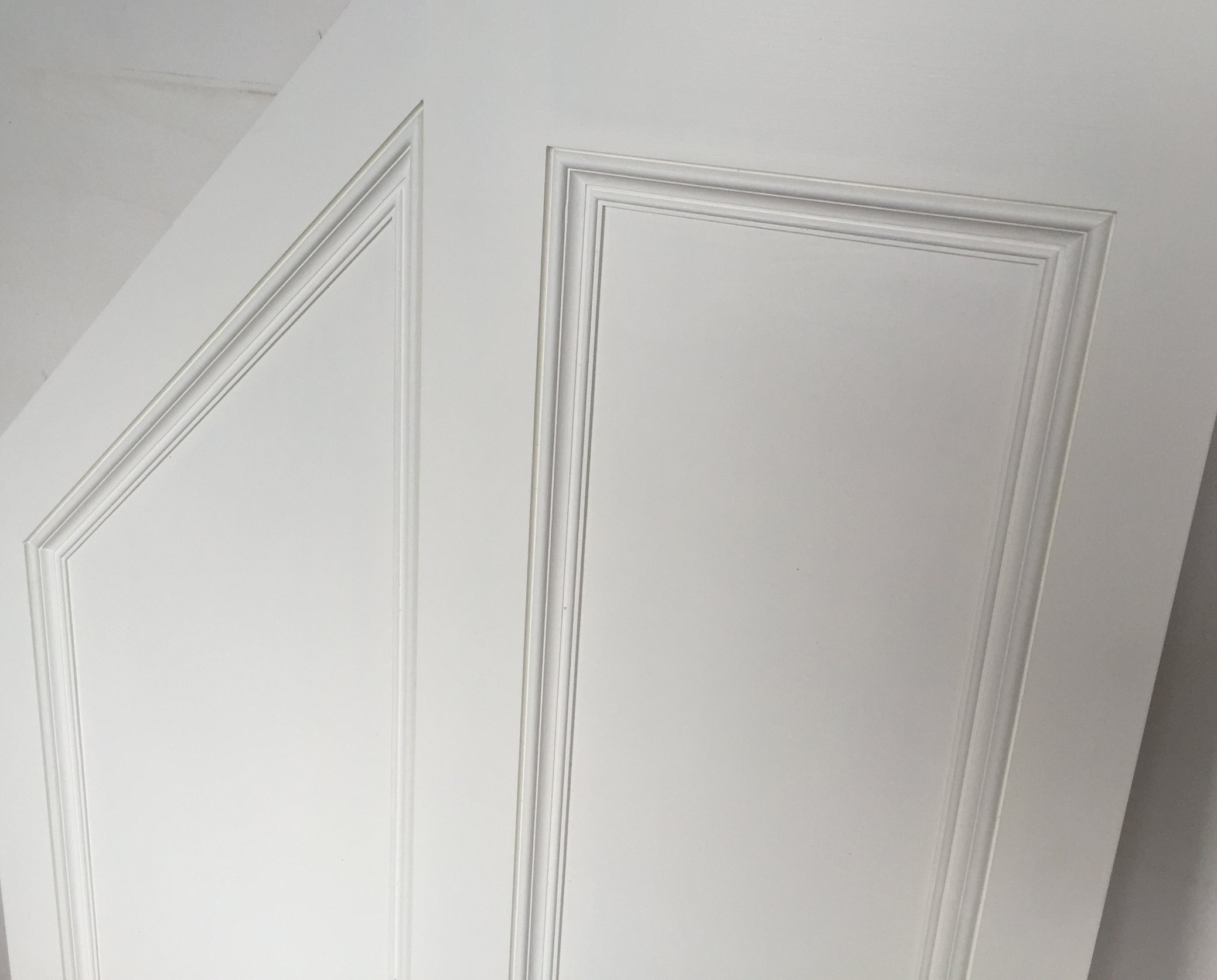 White eggshell brush finish