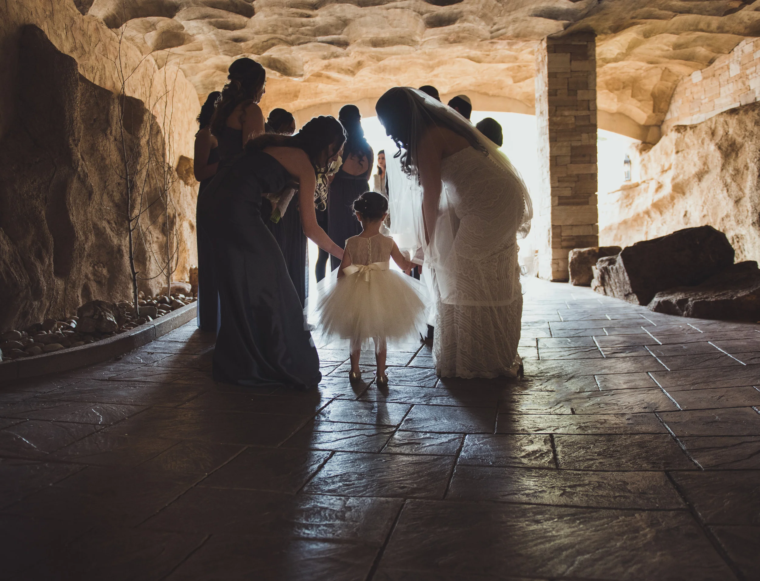 Colorado Wedding Photographer_Jennie Bennett Photography bride and flower girl(21 of 1).jpg