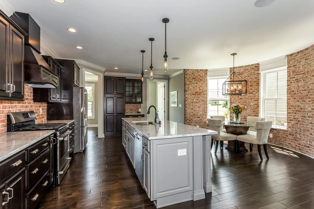 Kitchen 1.jpeg