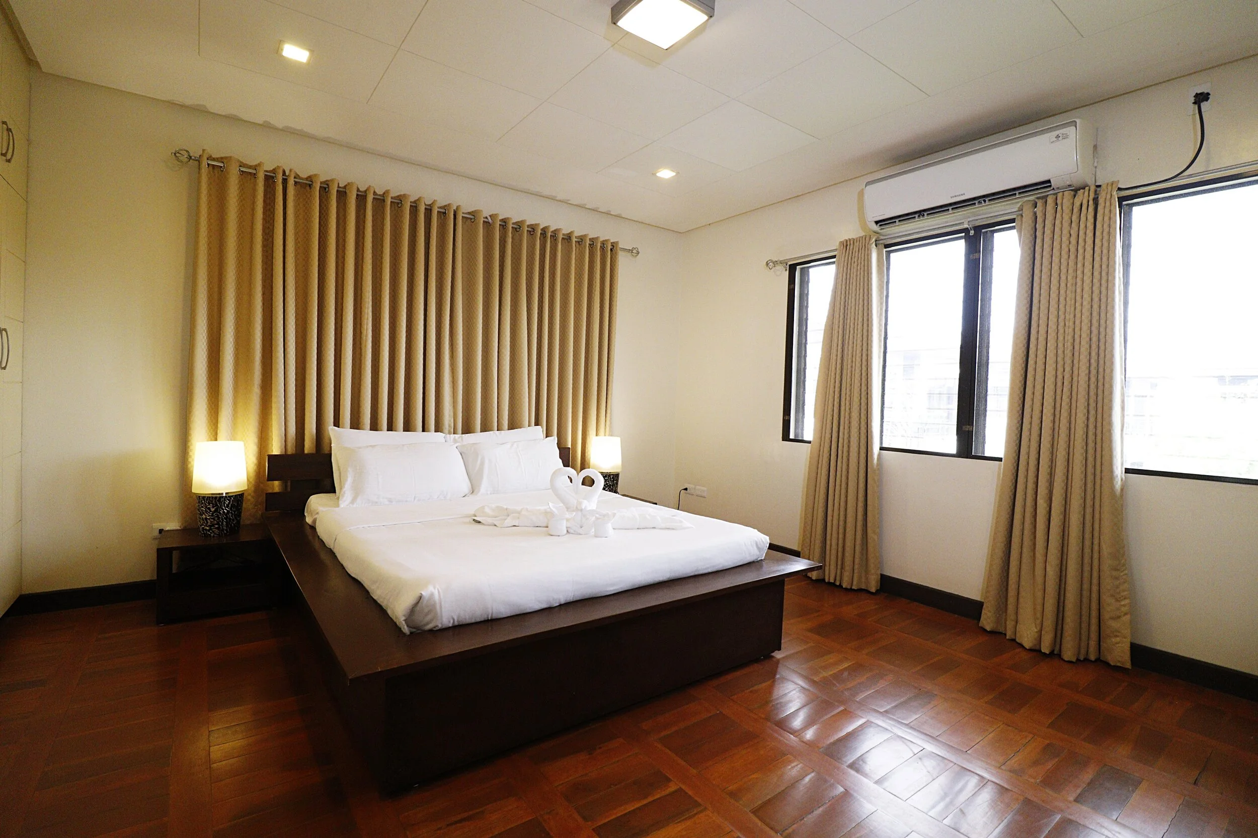 Hassaram Courtyard17.JPG