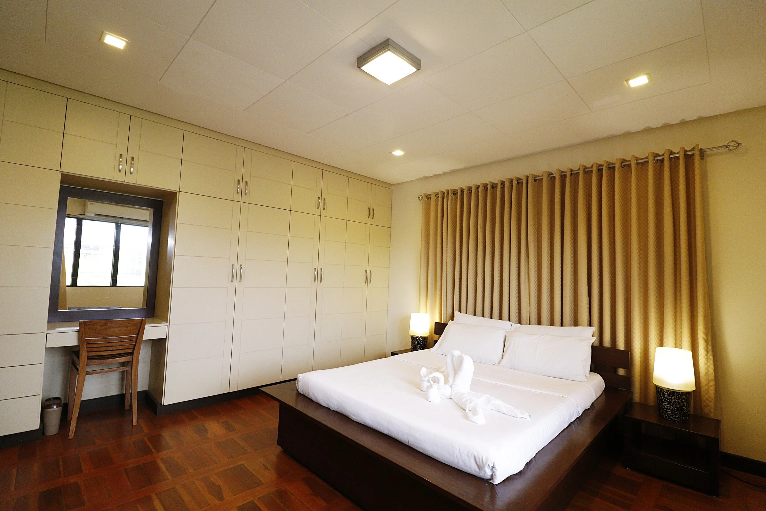 Hassaram Courtyard21.JPG