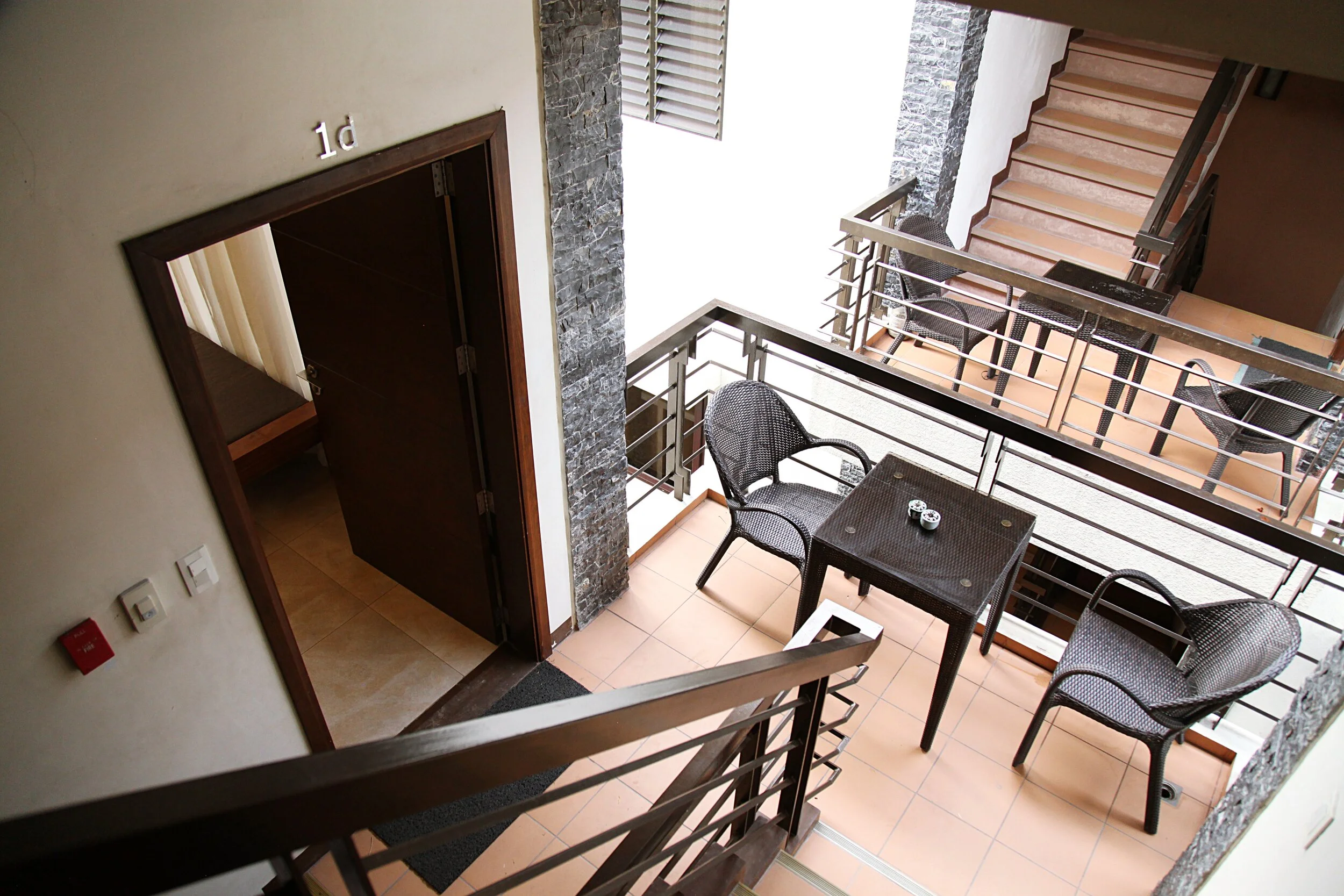 Hassaram Courtyard120.JPG