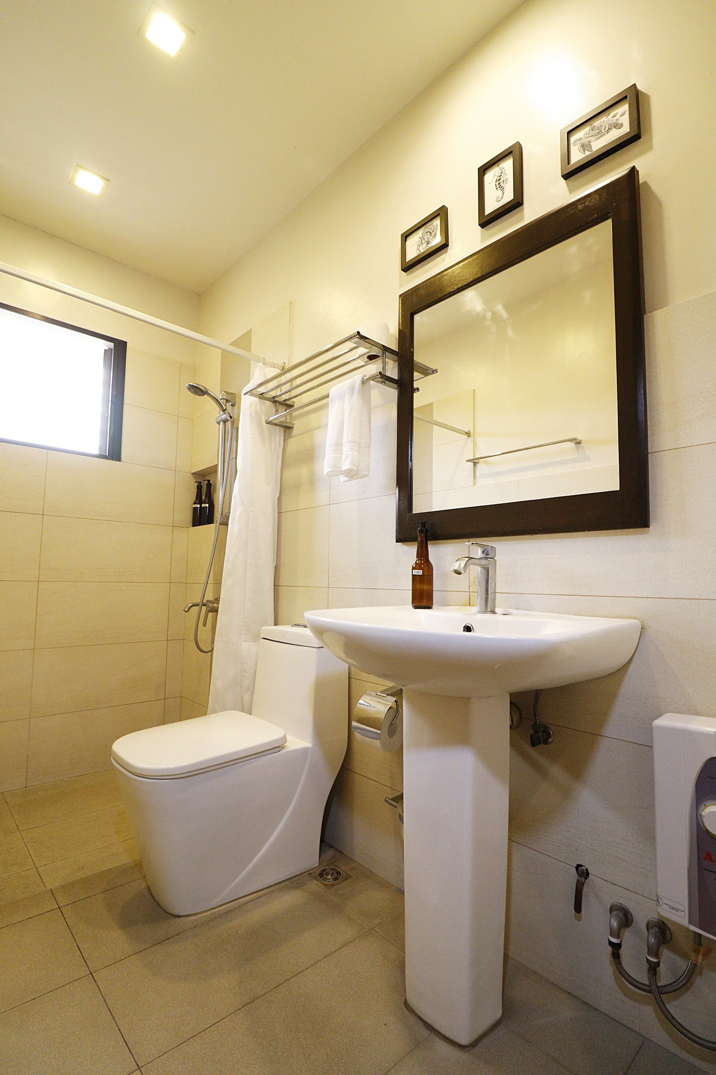 Hassaram Courtyard27.JPG