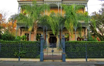 louisiana-new-orleans-garden-district.jpg