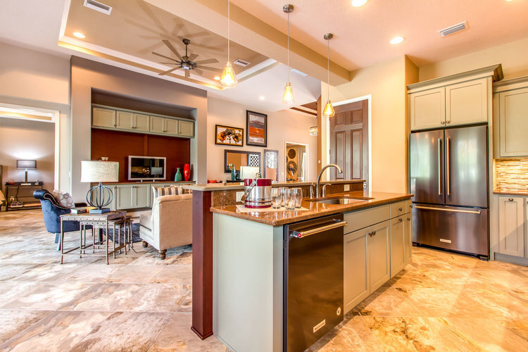 Villages-of-Citrus-Hills-New-Model-Home-St.-James-kitchen.jpg