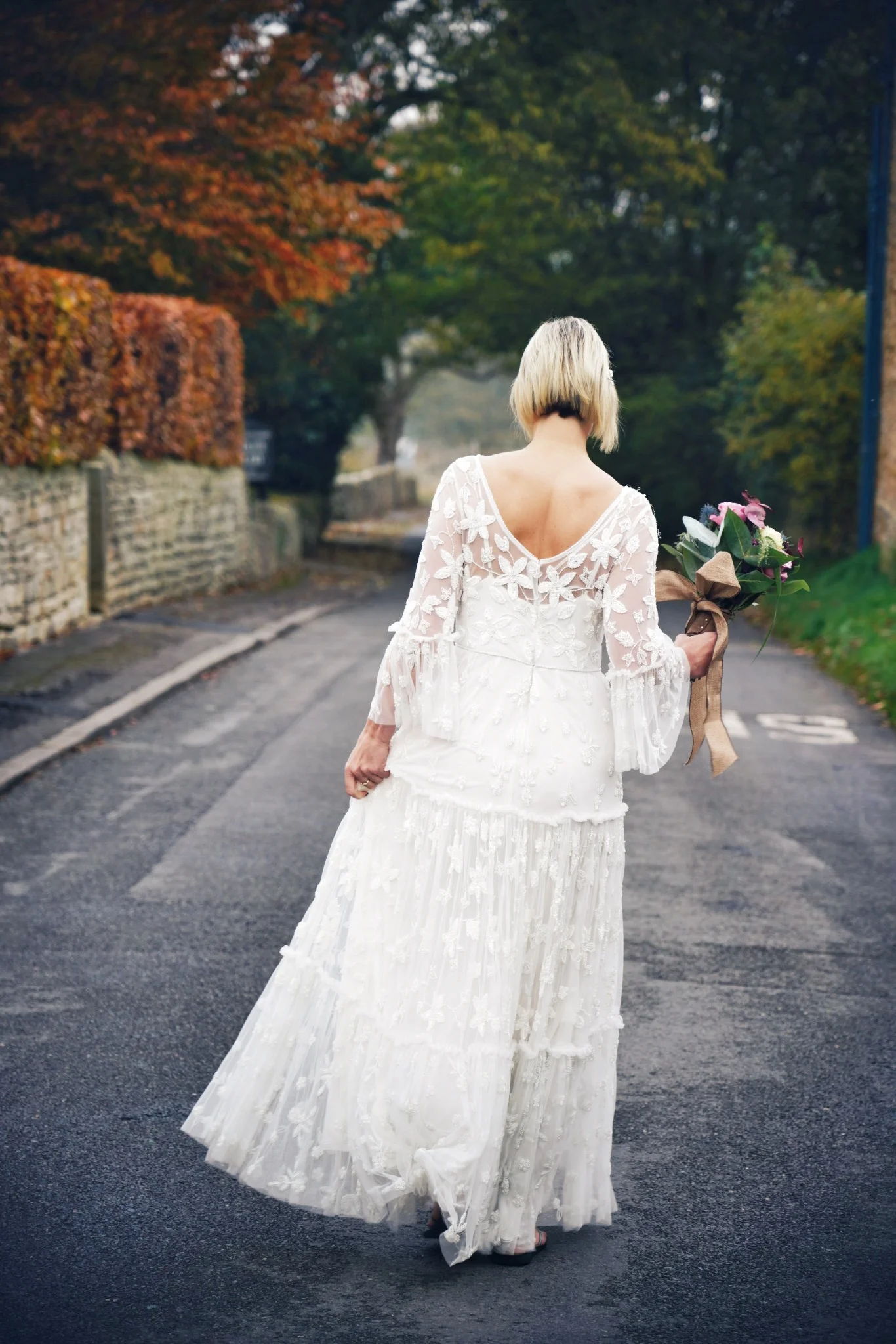 What to ask when you’re wedding dress shopping