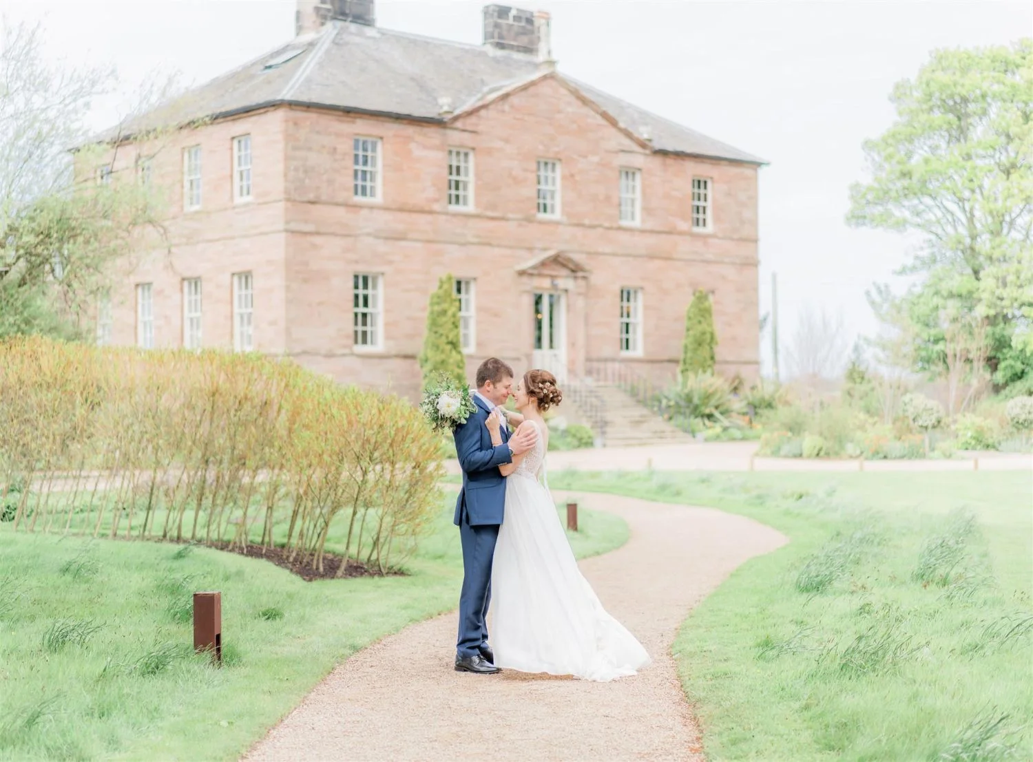 Real-Brides-Nottingham-Rembo-Styling-Graal-13.jpg