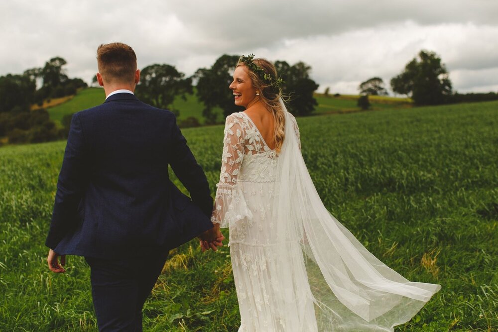 Real-Brides-Derbyshire-Eliza-Jane-Howell-Annie-8