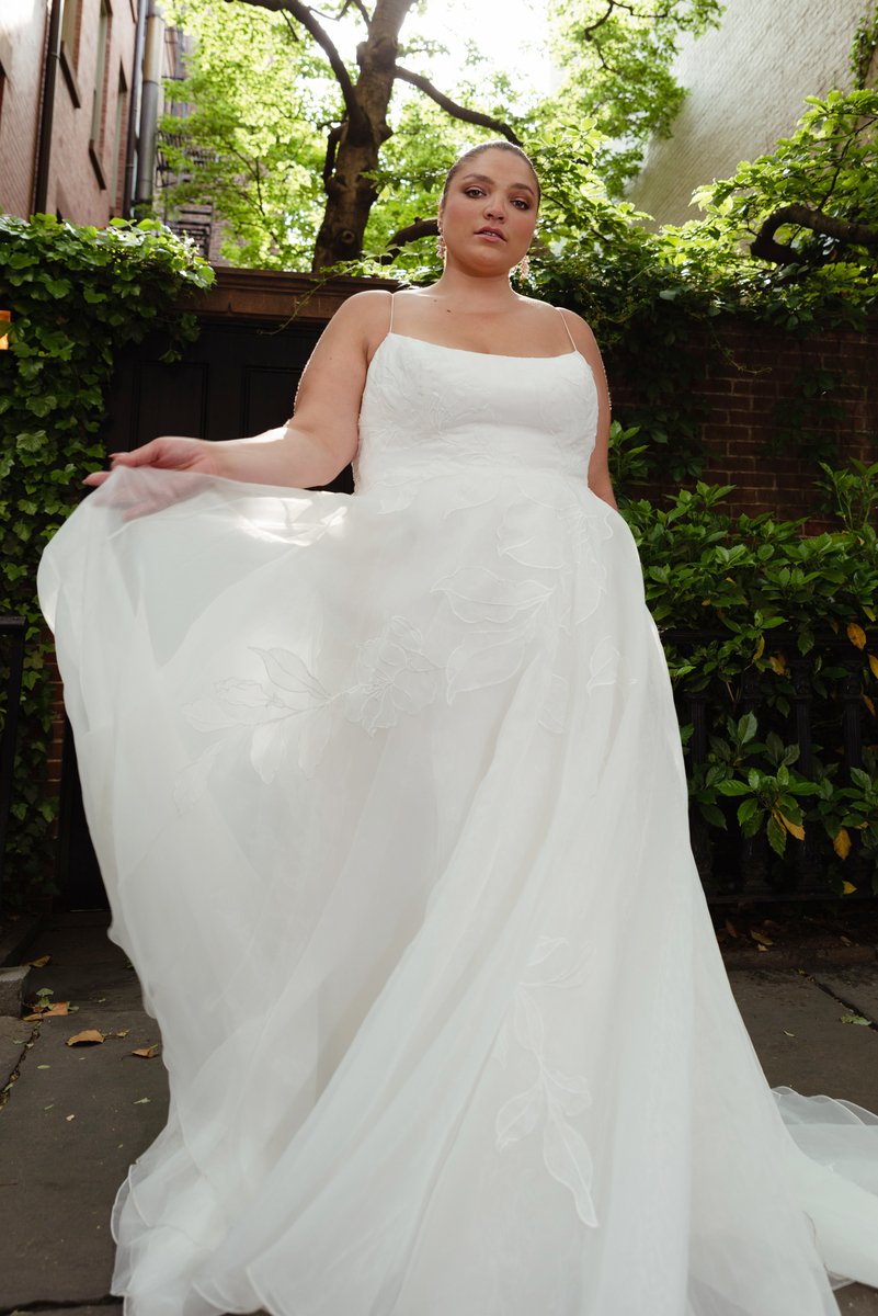 Abernathy_Wedding_dress_Jenny_Yoo_Alexandra_Anne_Brida.jpg