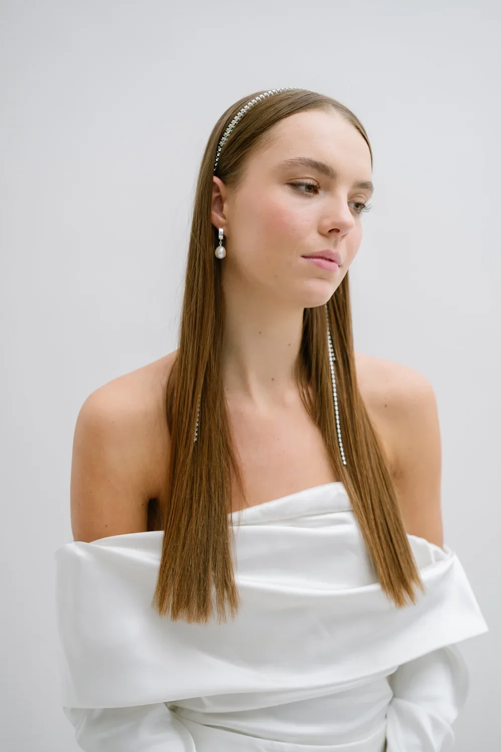 Firefly+hair+band+silver+by+Victoria+FErgusson+Accessories+(6).jpg.webp