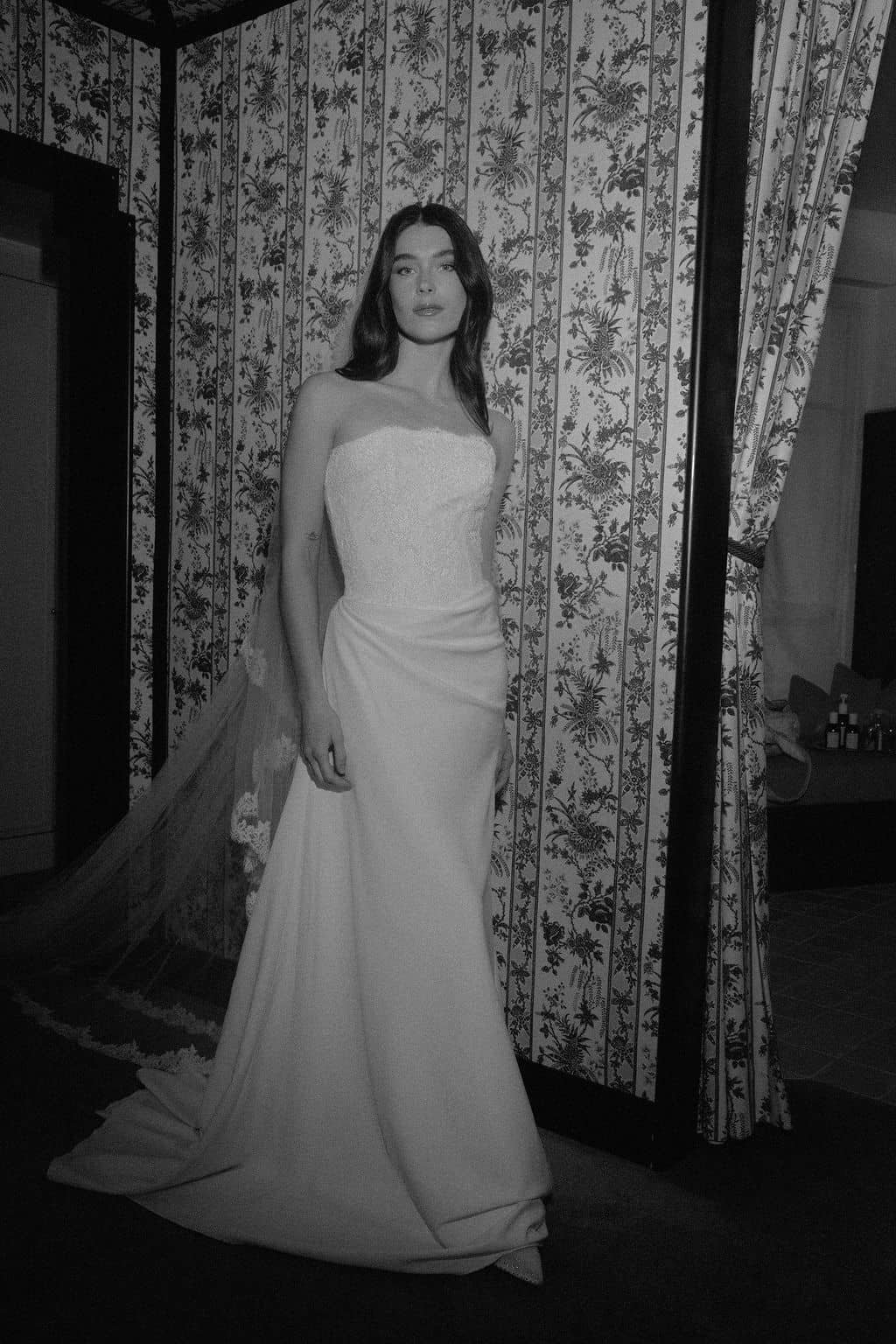 Sarah_Seven_Iris_Lace_Crepe_Strapless_Wedding_Dress-8.jpg