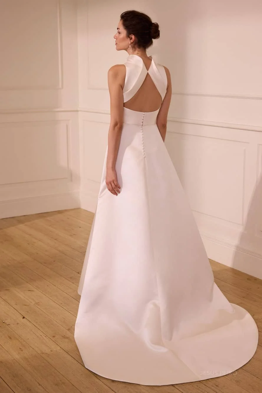 jesus-peiro-bridal-2027-vestido-novia-2753-1-th.jpg