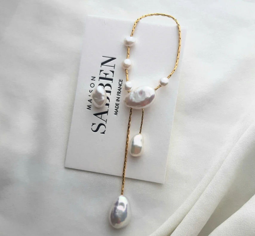 Yona Maison Sabben Earring set Asymetric pearl.png
