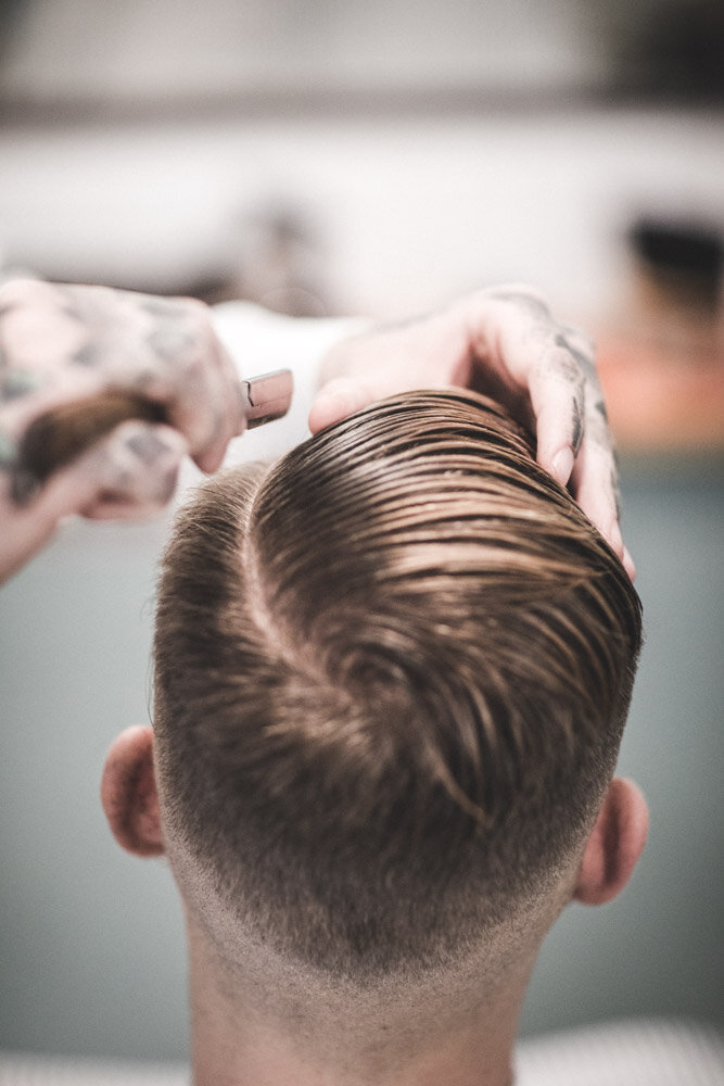 5x Henri's Signature Restyle Haircut – Klippekort 