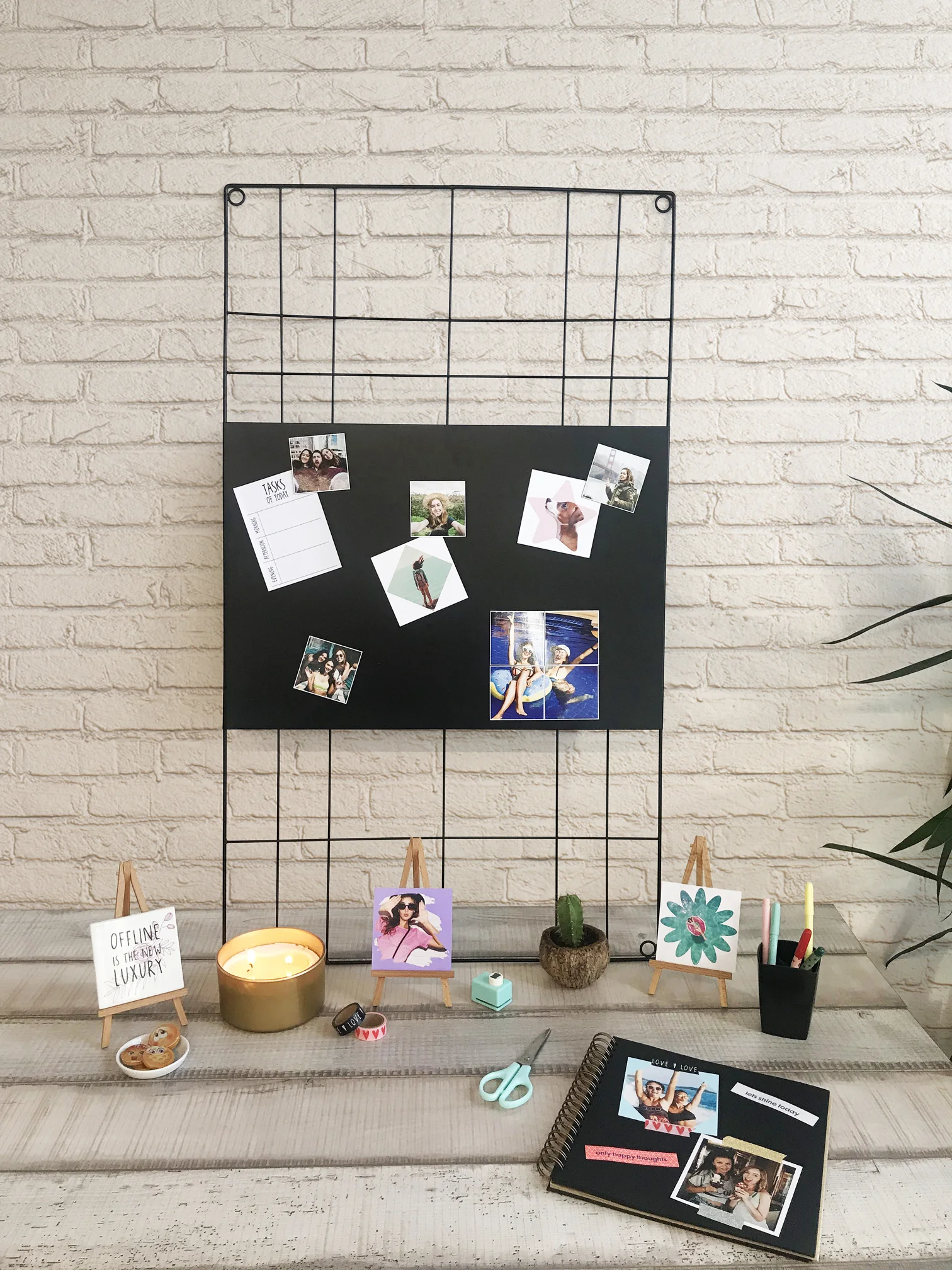 MEDIUM-3-Magnets-Home-decor.jpg