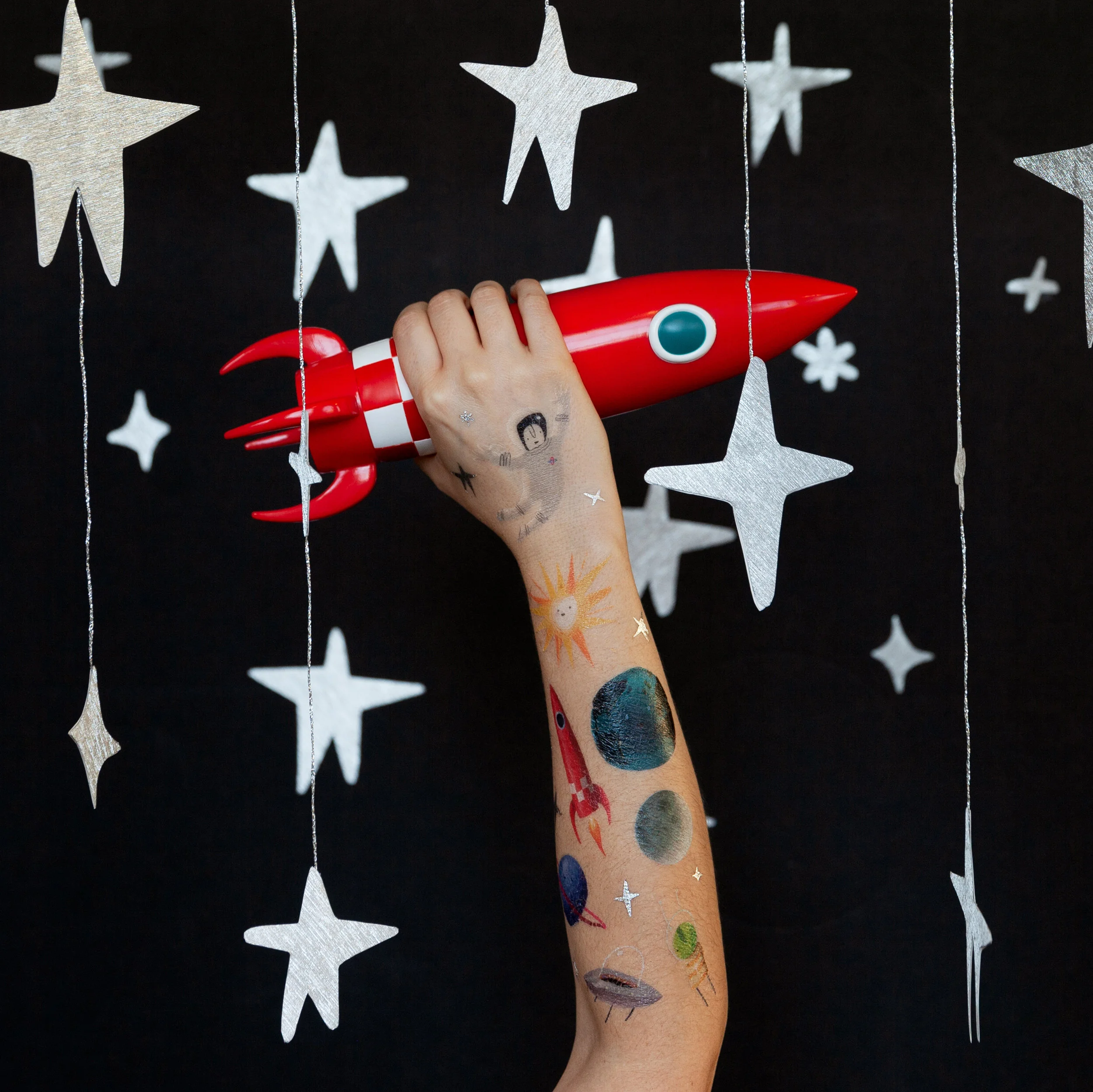 tattly_space_explorer_set_oliver_jeffers_highres-1.jpg