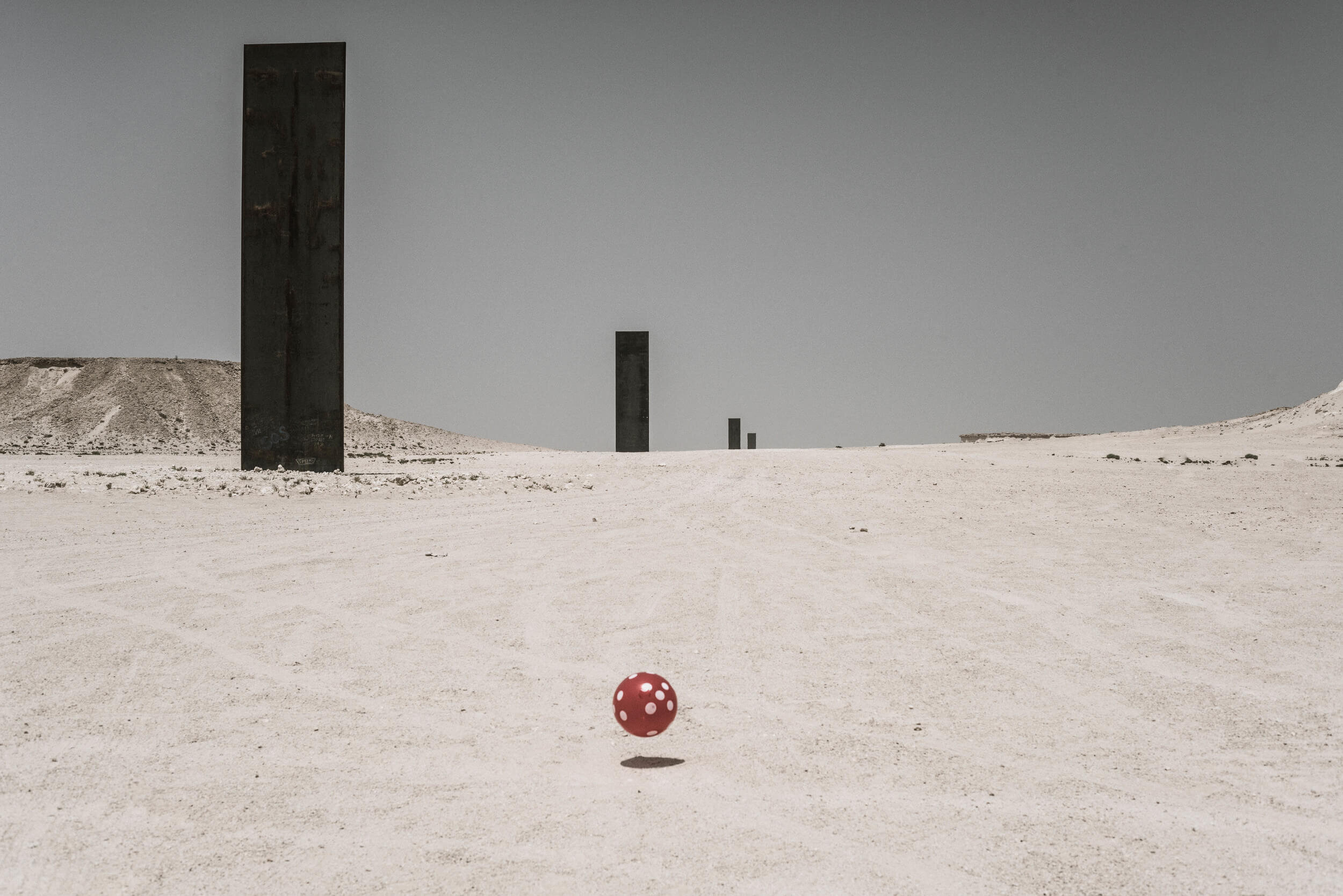 Qatar+desert+by+Fraser+Morton21.jpg