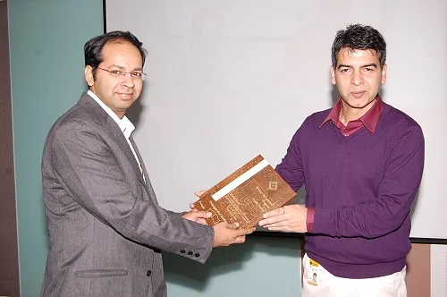 Award for “Master Author” in Freescale(2010)