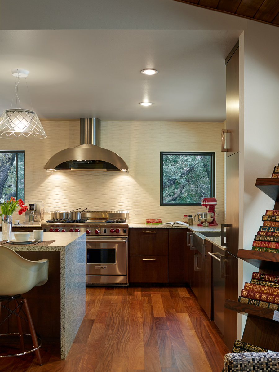 HOUSE 616-TUXEDO-DB-KITCHEN.jpg