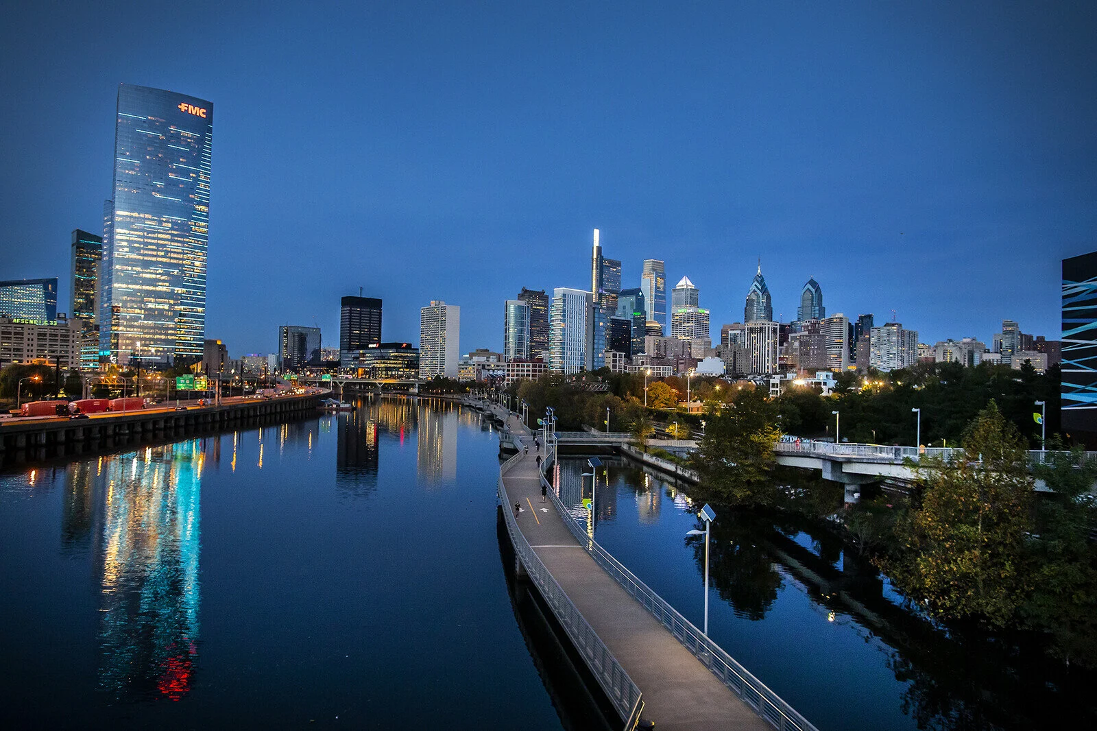 philly-skyline-twilight.jpeg