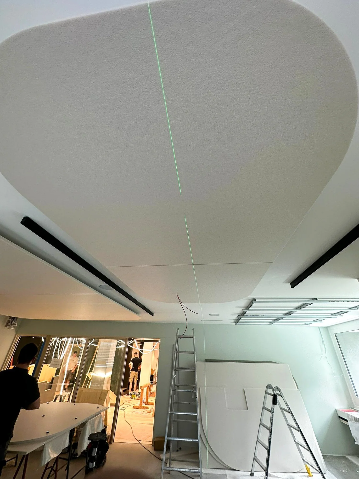Raiffeisenbank Muotathal_Deckensegel_Raumakustik_Bank_Bellton_13.jpg