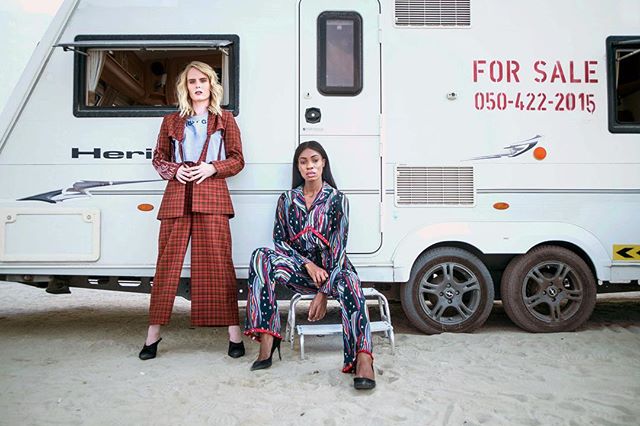 {CARAVANING}: Home is wherever the caravan parks 
FEATURING @eddiesgun91 🏇 &amp; @odette_campbell 🧘&zwj;♂️⭐️ in CATO&rsquo;s suit and Laciel Silk Pajama set NOW online!
Hair &amp; makeup @riccicapriccisalon
Shot by @oznewcombe 
Shop this collection