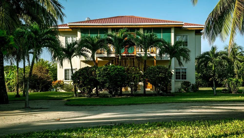 Garden Villa at this Belize scuba diving resort, scuba diving at the Blue Hole and Lighthouse reef