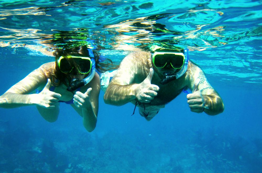 Belize snorkeling adventures