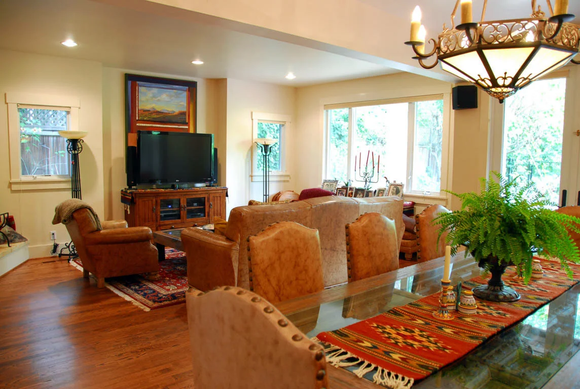 1517 East Valley Rd A2.jpg