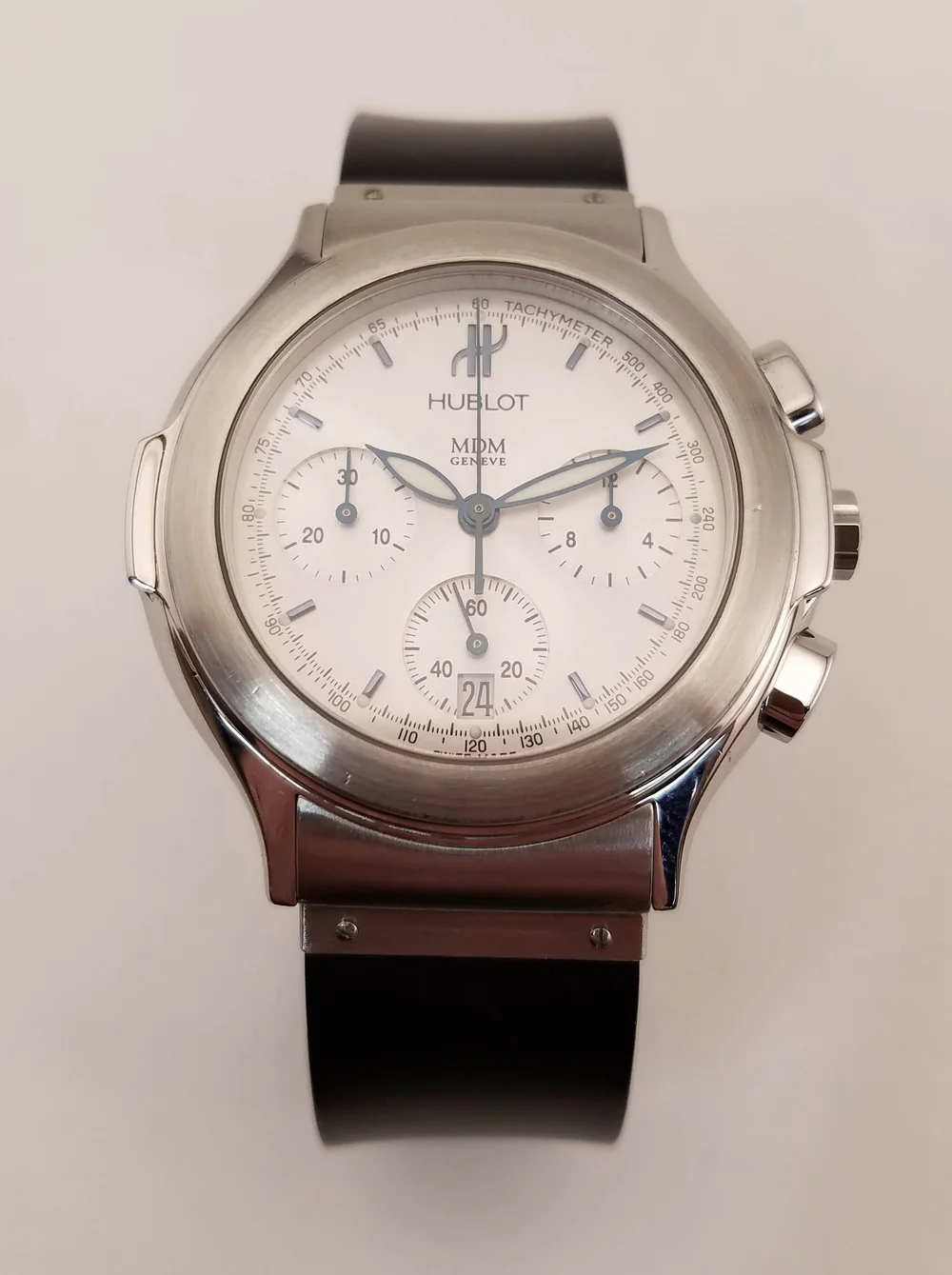 Hublot MDM Geneve Chrono Date 1640.1 — Art Dial Watch