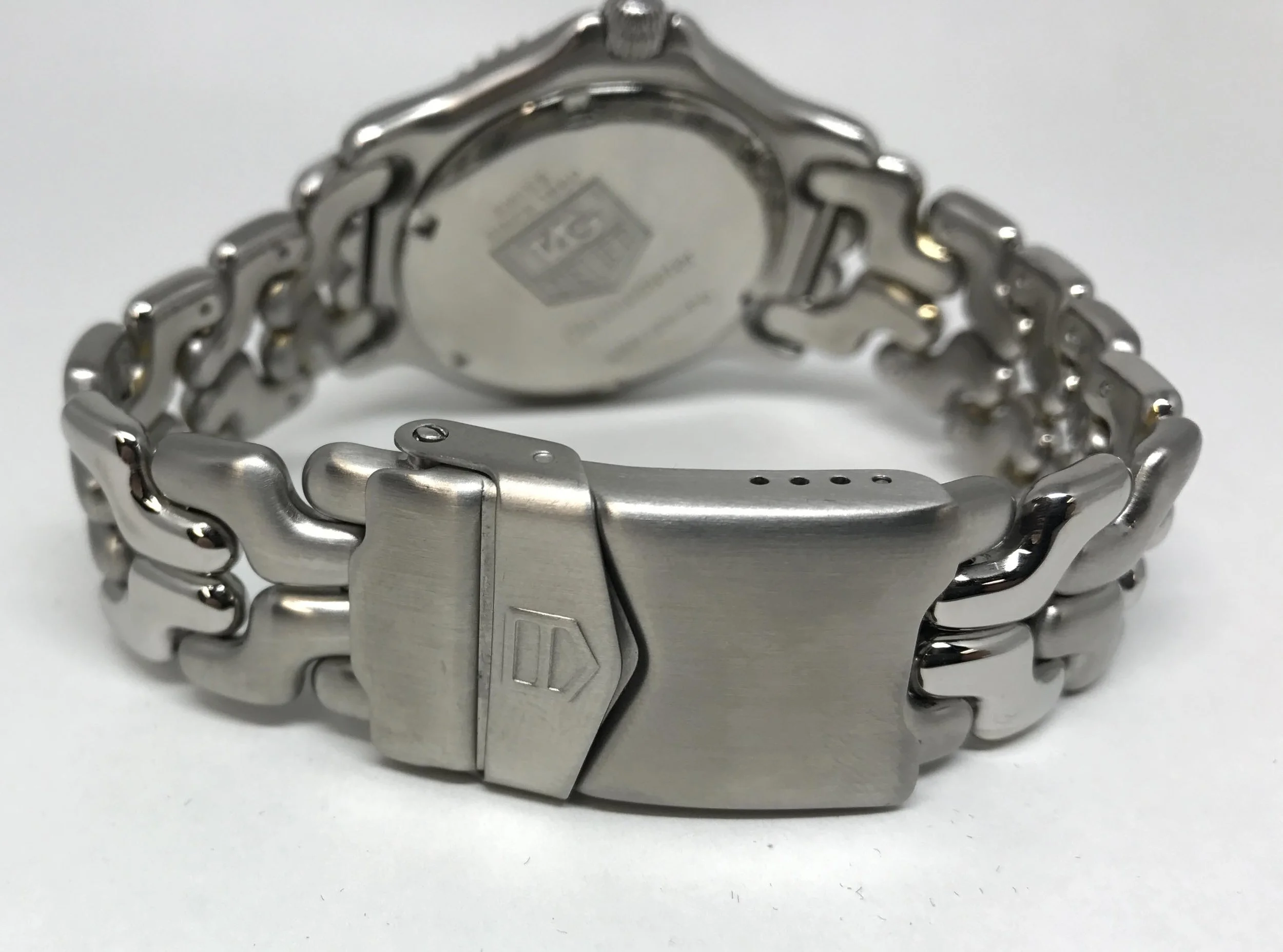 tag heuer chronometer