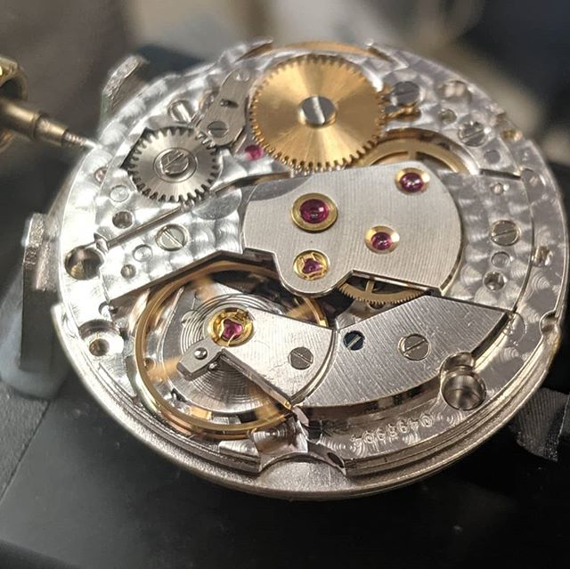 Name the movement and watch! 
#artdialwatch #artdialwatchsouthfield
#watchrepair #watchrepairdetroit #watchrepairmichigan
#watchservice #watchservicedetroit #watchservicemichigan #watchmovement #watchnerd #watchmaker #horology #watchgeek #watchlover 